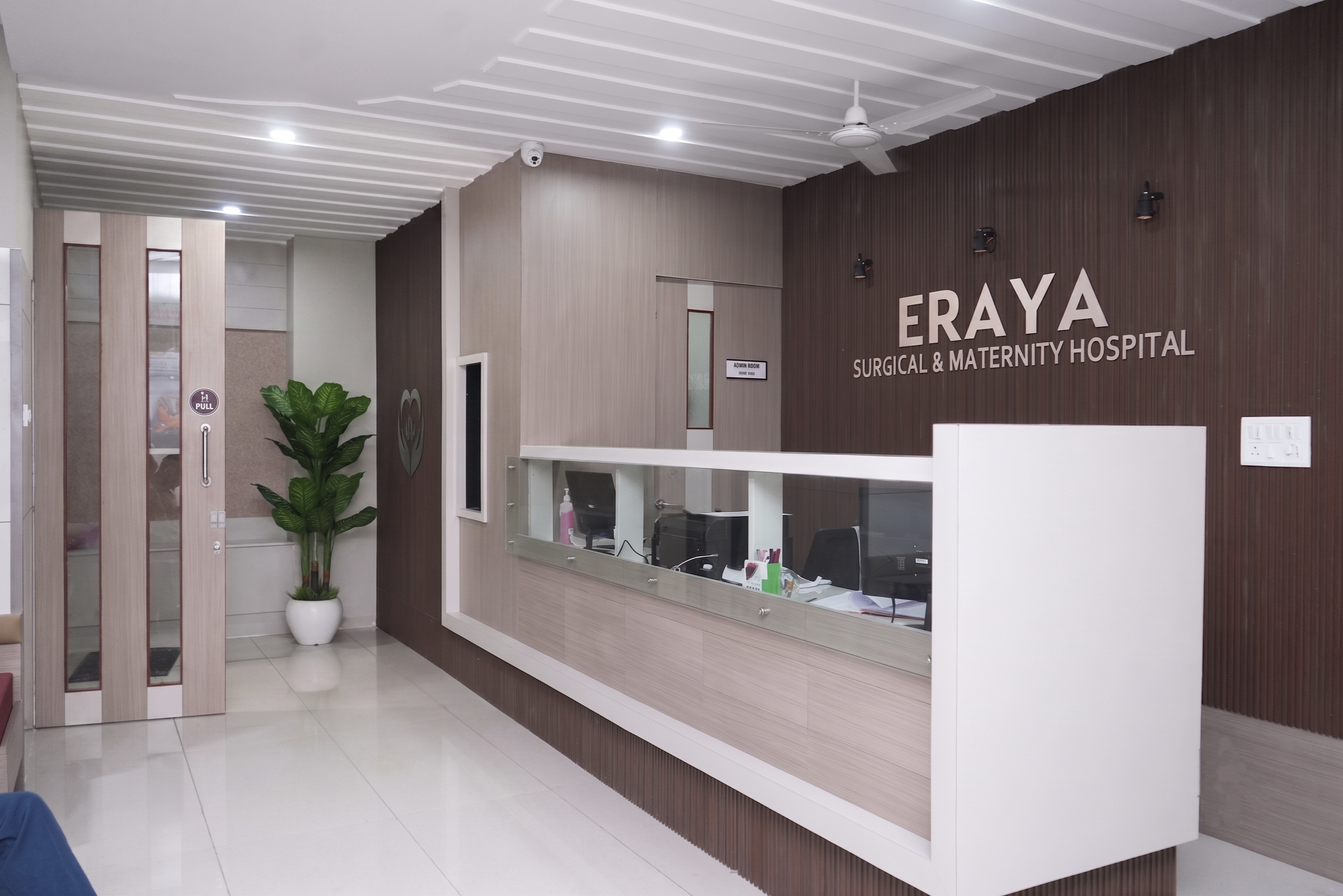 Eraya Hospital reception and front desk — welcoming patients in Vadodara