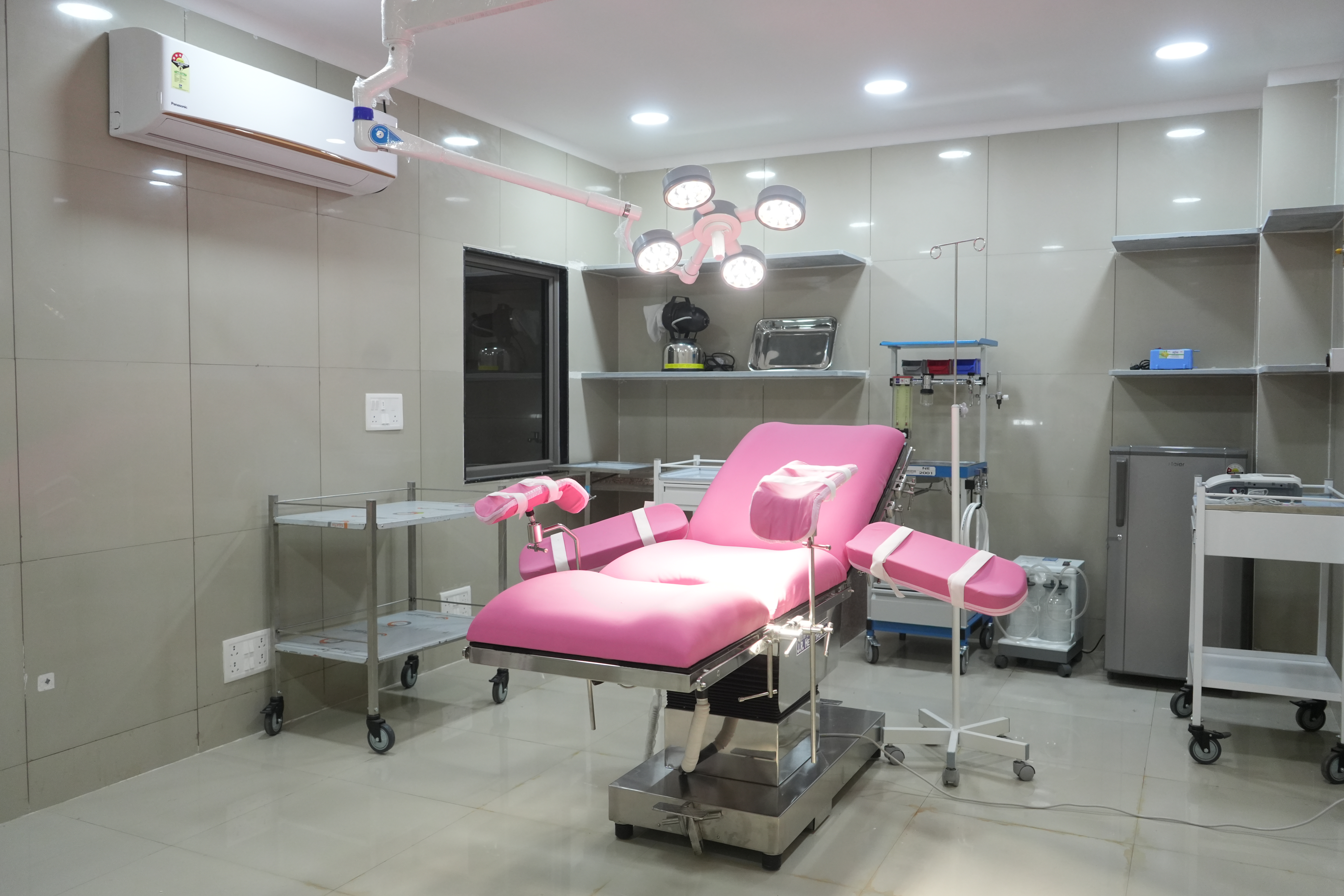 Gynaecology operation theatre at Eraya Hospital — specialised women's surgery suite